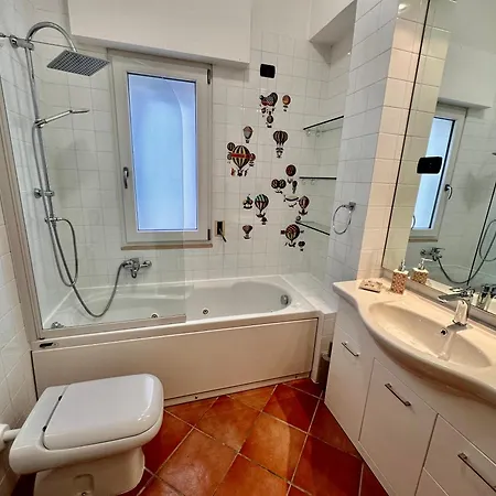 Brendon Apartamento Bríndisi